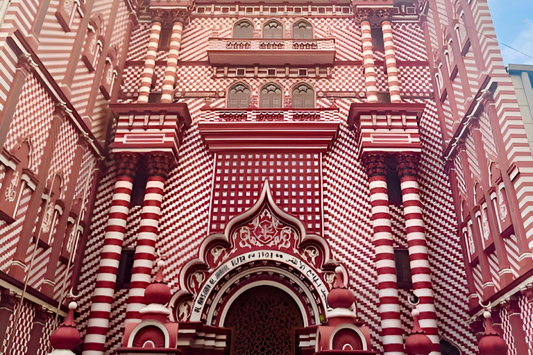 Colombo: Private Architecture transfer with Lunch & Tea