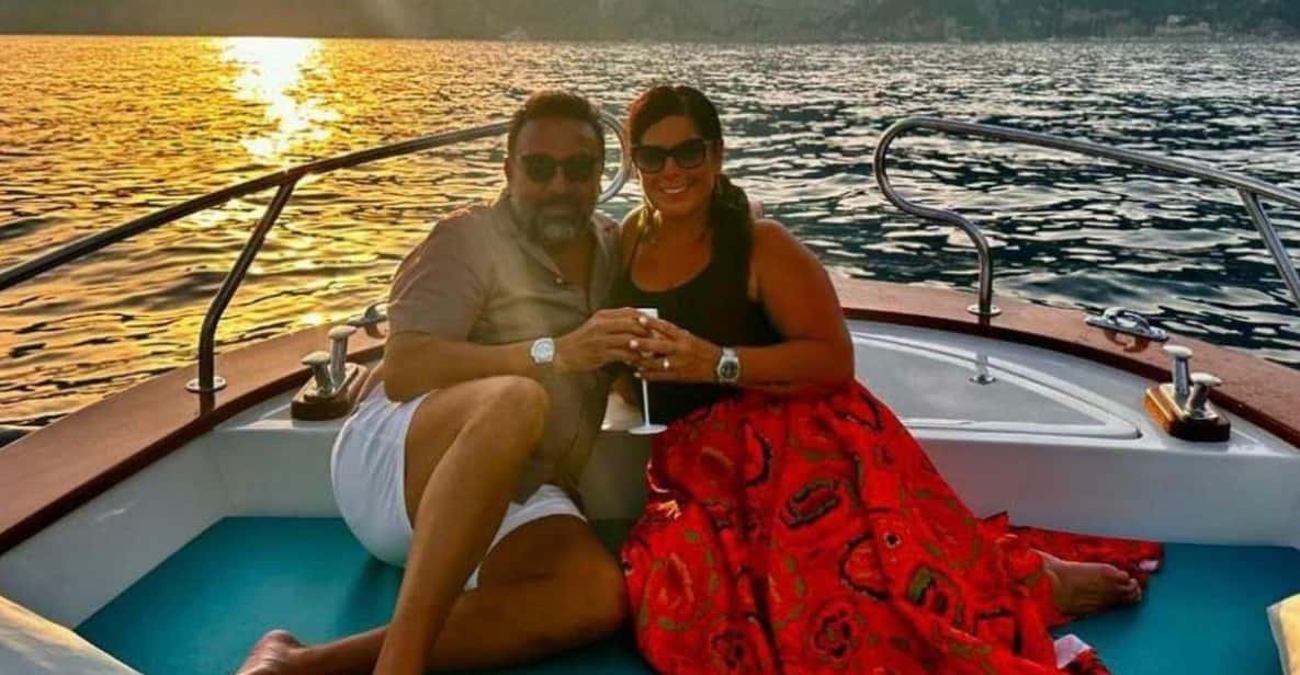 Amalfi or Positano: Sunset Cruise with Prosecco. — a boat tour from Amalfi, Italy