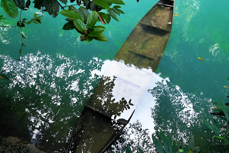 Zhangjiajie Grand Canyon, Glass Bridge with 5 Adventures Guide for other languages