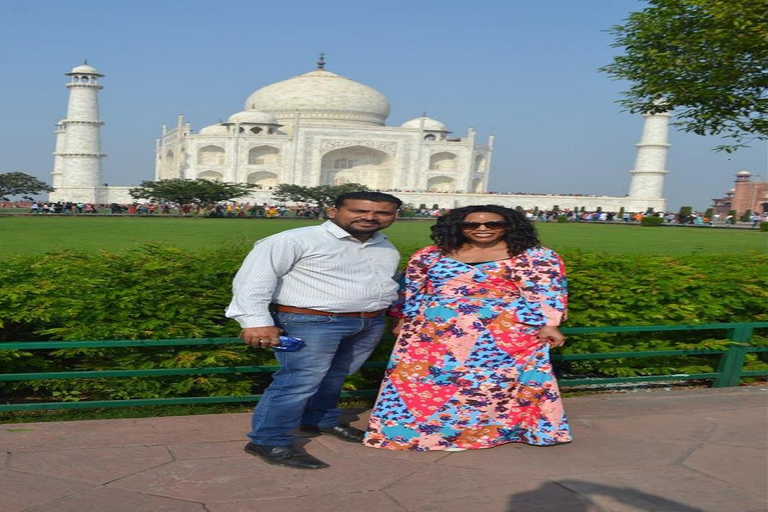 From Delhi: Taj Mahal Sunrise Tour & Agra Fort With Lunch Lunch & Breakfast 5-star hotel,Monument, Ticket, Car & Guide