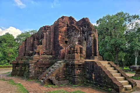 Hoi An/Da Nang: My Son Sanctuary, Golden Bridge & Marble MT Private Tour with a Licensed English-Speaking Guide