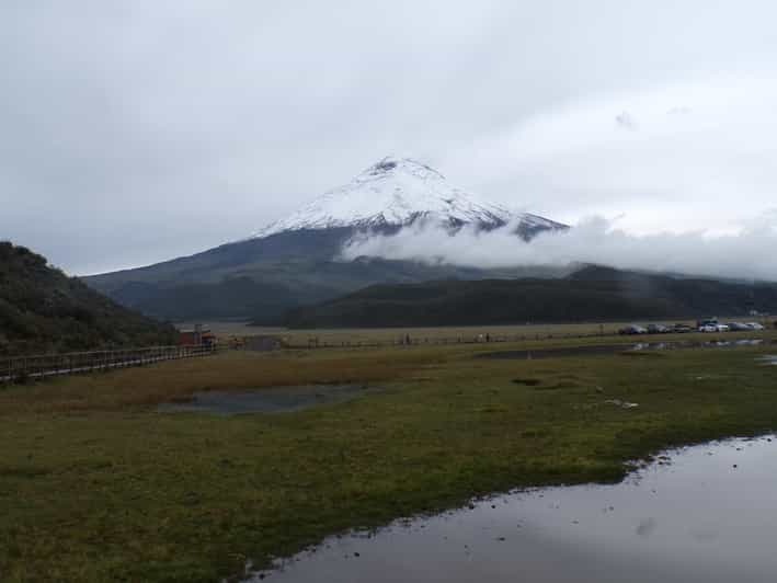 From Quito: Full Day Cotopaxi and Quilotoa