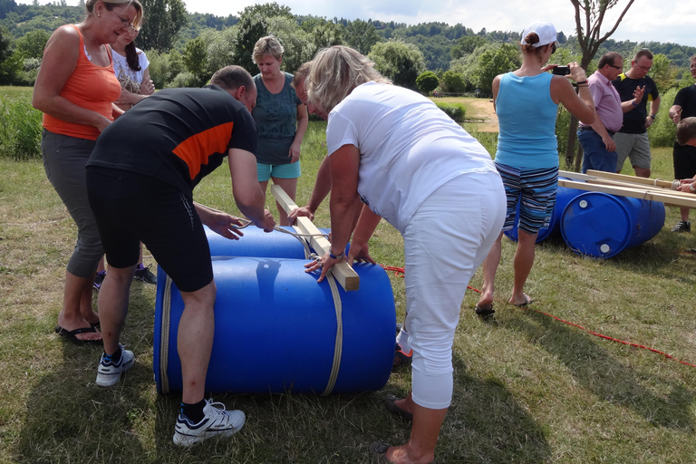 Sommerhausen near Würzburg: Exclusive group raft building