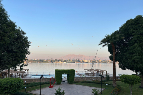 Luxor: Historic Corniche Walking Experience with Refreshment