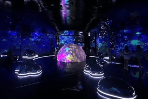 迪拜：AYA宇宙 + 接送服务