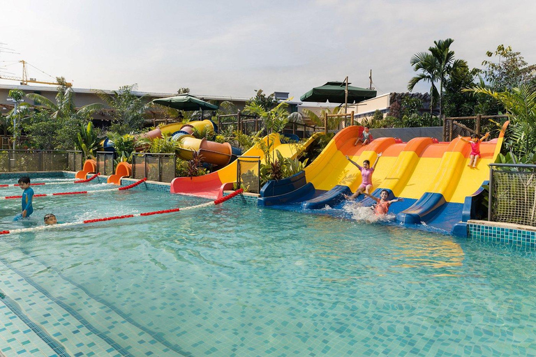 Z Kuala Lumpur: bilet do parku wodnego SplashMania i transport
