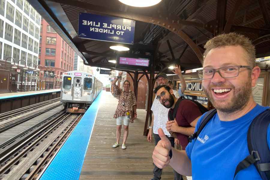 Chicago Loop mit dem Zug erleben: Mit dem CTA-Tagespass. Foto: GetYourGuide