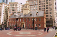 Boston, Freedom Trail Tour w/ Bunker Hill & USS Constitution - Housity