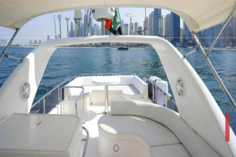 Dubai: 50-Fuß-Luxus-Yachtcharter mit Softdrinks7-Stunden-Charter