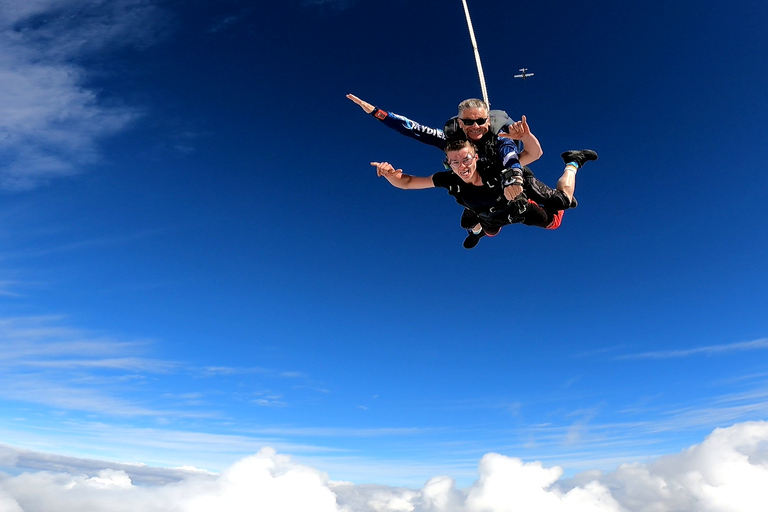 Torquay: Skydive over The Great Ocean Road - opt Melb pickupSkydive over The Great Ocean Road