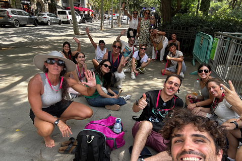 Barcelona: Gothic Quarter Walking Tour with a Local Guide Italian Walking Tour