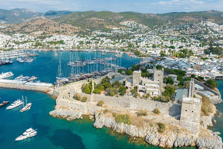 Bodrum to Marmaris: 3-Night Premium Gulet Cruise with A/C