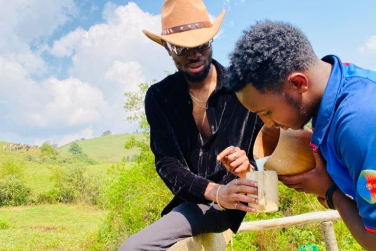 From Kigali: Bigogwe Cow Experience, Hiking & farm with Meal