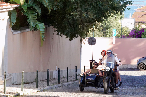 Lisbon : Private motorycle Sidecar tour (1h30) RTL Best Of Lisbon 1H30 Visite privée en Moto Sidecar