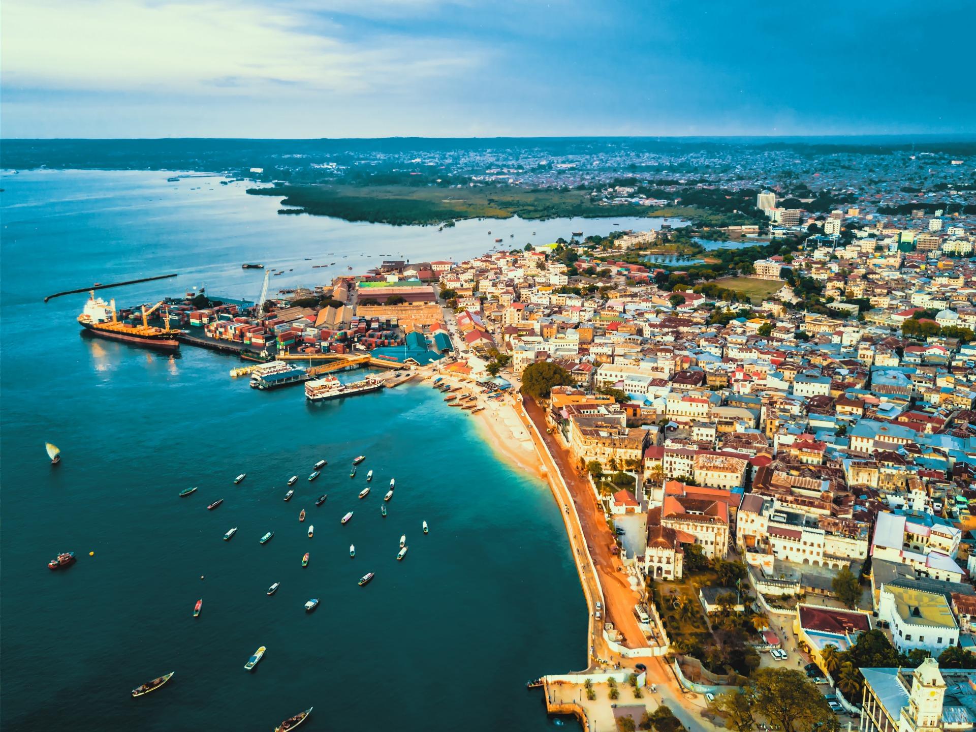 Sansibar: Stone Town, Prison Island & Nakupenda mit Barbecue