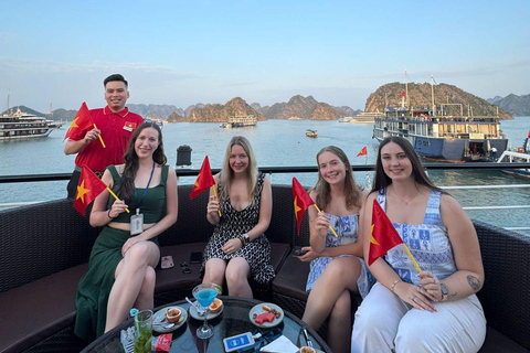 Hanoi: 2-Day Ha Long, Lan Ha 5-Star Cruise w/ Balcony Cabin Bay Light Suite with private balcony and bathtub (1st floor)