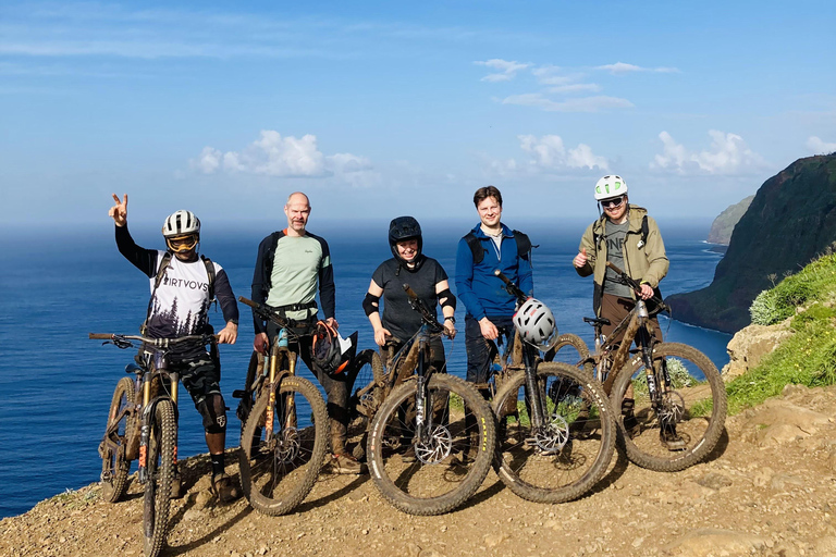 Half-Day Cross-Country Mountain Biking in Madeira Cross Country - Mountain Bike Tour. Half day +