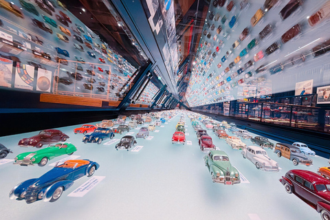 Nagoya: Toyota Innovation Private Tour with Transfers