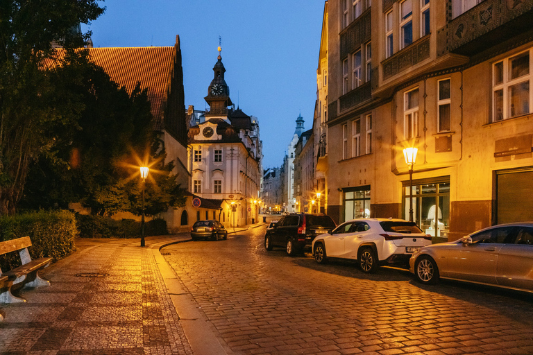 Prag: Geistertour "Dunkle Schatten der Altstadt"Tour auf Italienisch