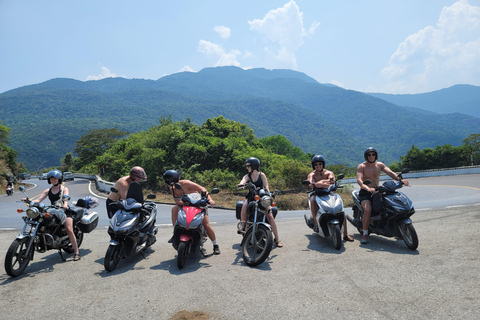 Vanuit Da Nang: Hai Van Pass Loop en stadsrondleiding met EasyriderVanuit Hoi An: Hai Van Pass-rondrit met Easyrider