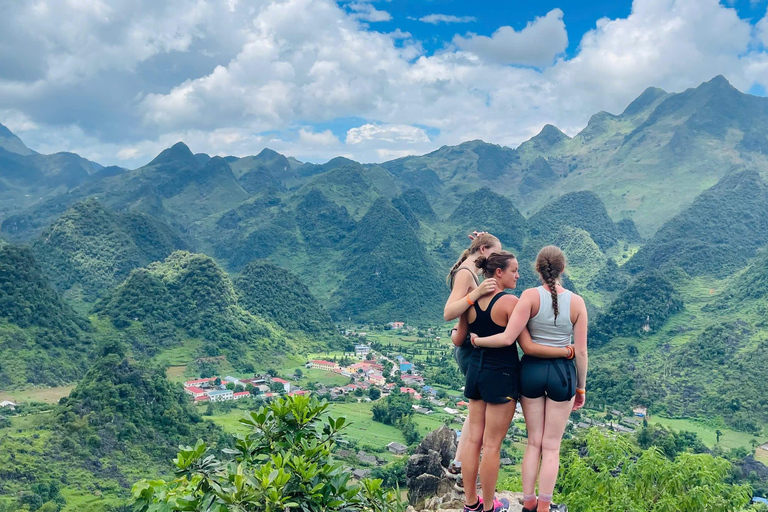 Circuit de luxe de 4 jours à moto à Ha Giang avec Easy Rider