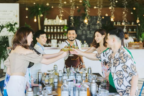 Phuket: Cocktail Workshop with Distillery Visit & Tasting