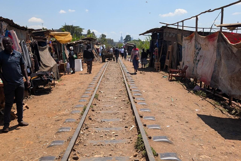 Nairobi: Kibera Cultural Storytelling & Street Art Tour