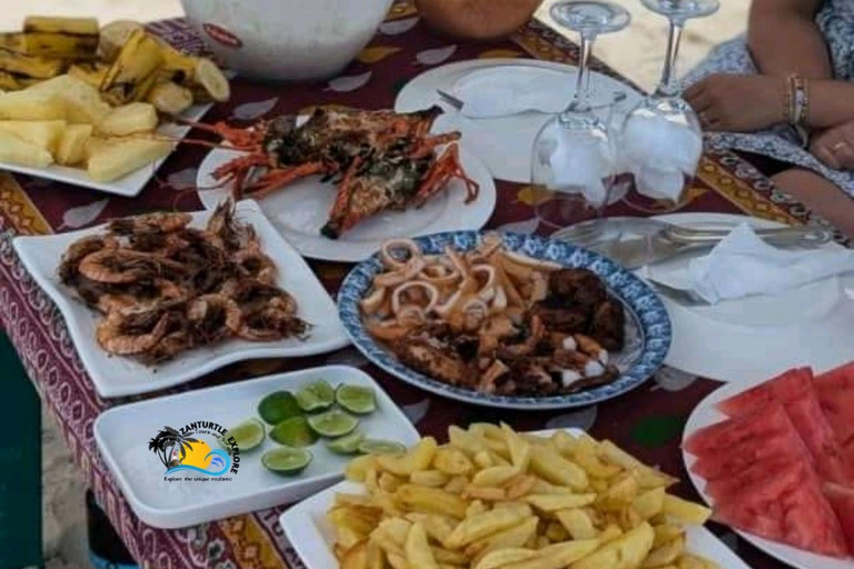 From Nungwi/Kendwa: Safari Blue Trip with Lunch & Sandbank