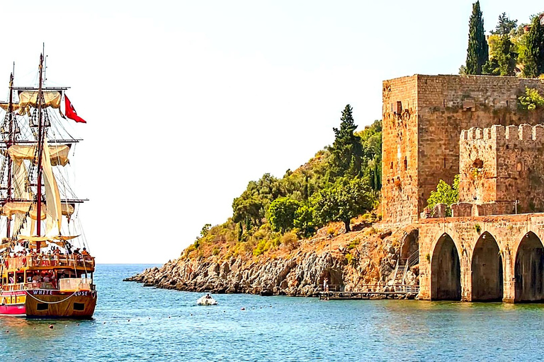 Alanya: Pirate Boat Adventure with Lunch & Soft Drinks