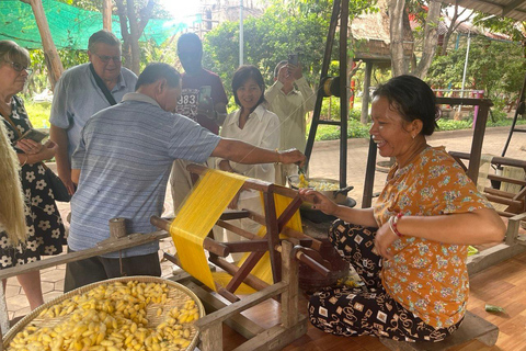 Phnom Penh: Silk Island, Killing Fields, and S-21 Tour