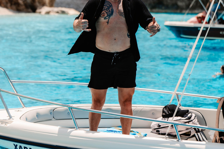 Prywatna łódź na Zakintos: jaskinie Keri, Mizithres, Agalas (maks. 5 osób)