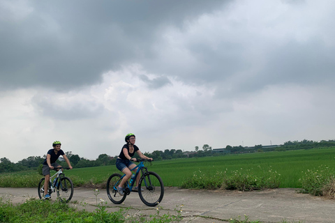 Fiets door het verborgen platteland van Hanoi: een fiets van een halve dag