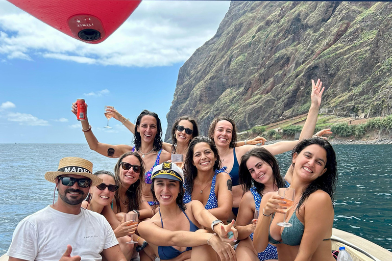 Funchal: Private Boat Tour with Snorkeling and Paddleboard