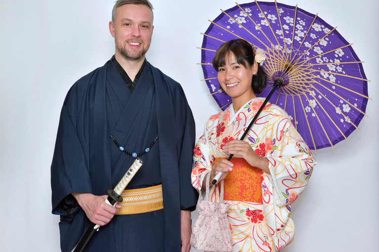 Tóquio: Experimenta o kimono de Asakusa e o MatchaTóquio: Experiência de vestir um quimono em Asakusa e tomar Matcha