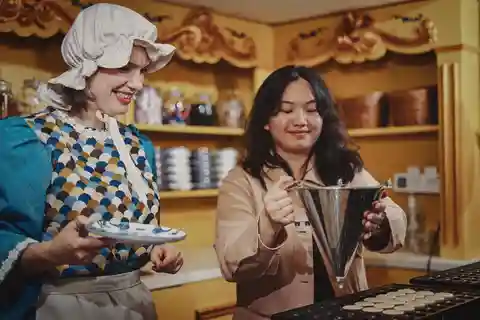 Dutch Mini Pancake Baking Experience with Mrs. Sweetcake
