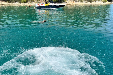 Wspaniała błękitna laguna, łódź motorowa, wino/woda i ręczniki w cenie.Włochy na plaży
