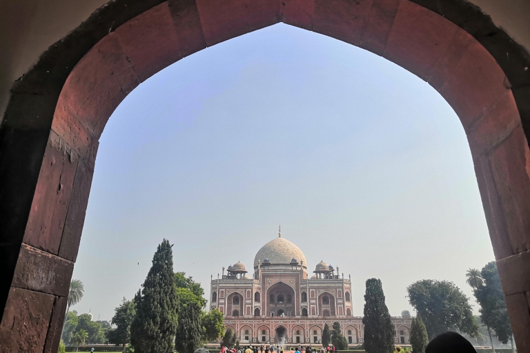 Delhi: Private Alt- und Neu-Delhi Stadtrundfahrt mit TransferPrivate Tour mit Auto + Fahrer + nur mit Führung
