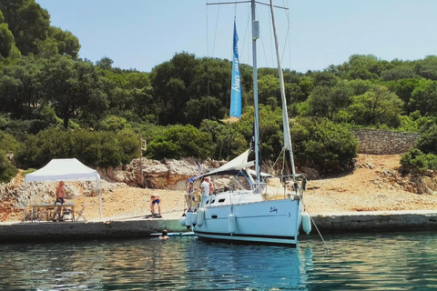 From Agia Efimia: All Inclusive Sailing Day Trip to Ithaca Private Sailing Trip