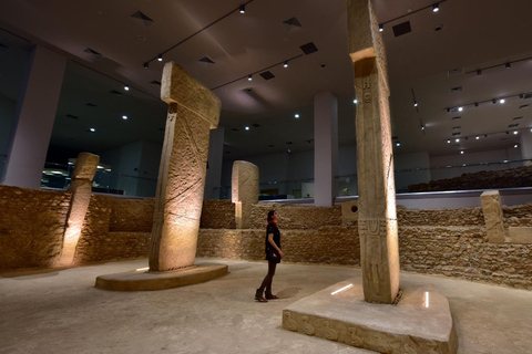 Da Istanbul: Göbekli Tepe e Monte Nemrut Tour di 2 giorniDa Istanbul: tour giornaliero di Göbekli Tepe e Şanlıurfa
