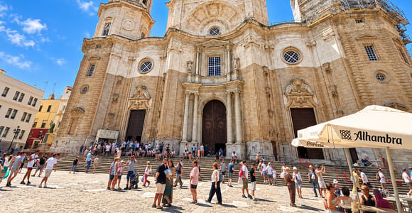 Guided tour of Cádiz in French with a local guide