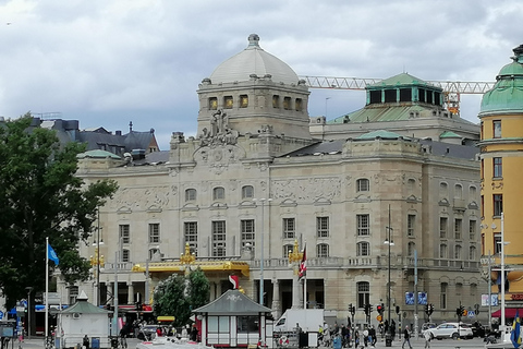 Stockholm: Eine Schönheit auf dem Wasser - Altstadtrundgang und BootsfahrtStockholm: Eine Schönheit auf dem Wasser - Altstadt und Bootsfahrt