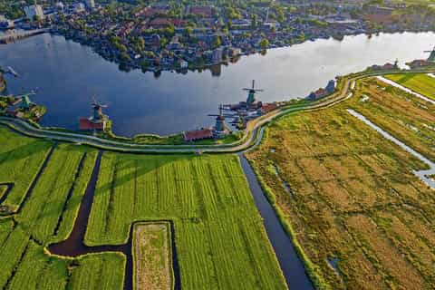 Amsterdam: tur ghidat în italiană la morile de vânt Zaanse Schans