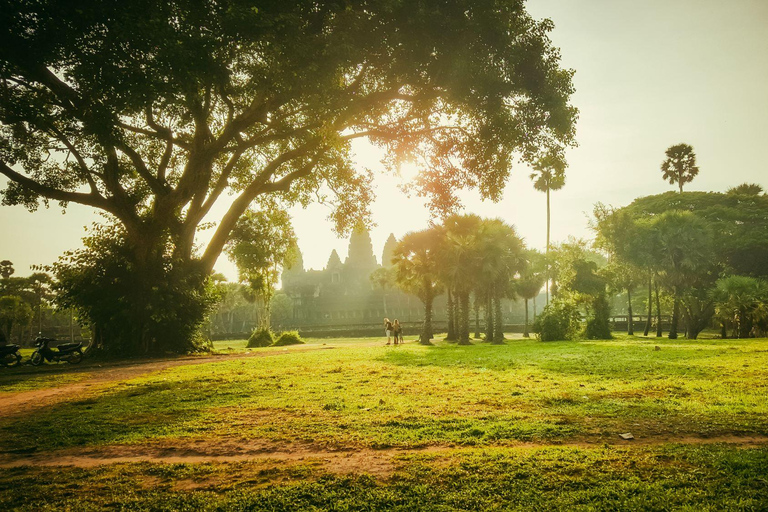 سييم ريب: 3 أيام في أنغكور وات وبانتي سري، القرية العائمة