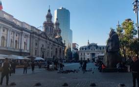 Santiago: Private Walking City Tour, like a local!