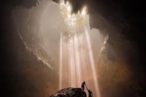 Yogyakarta; Dagstur till Jomblang-grottan och Pindul-grottan