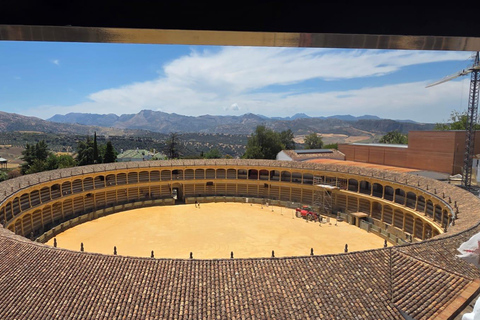 Ronda: Day Trip with Guided Tour Romantic Ronda in German