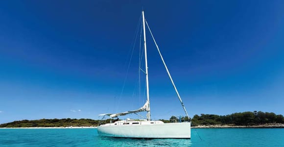 Menorca: Morning Trip from Cala Galdana on a Private Sailboat (4 Hours)