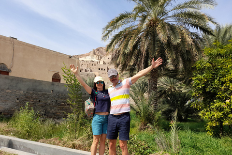 Muscat: Jebel Akhdar and Birkat Al Mouz Guided Day Trip