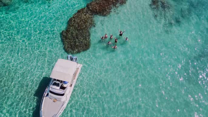 Iate privado para a Lagoa Azul e Akamas com tudo incluso