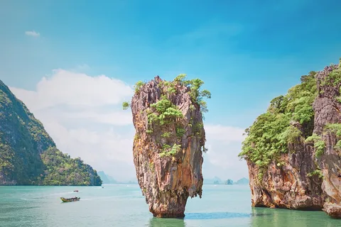 Phuket: Private Luxury Vintage Boat Trip to Phang Nga Bay